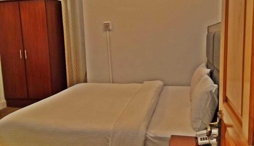 Deluxe Single Room, Patio, City View