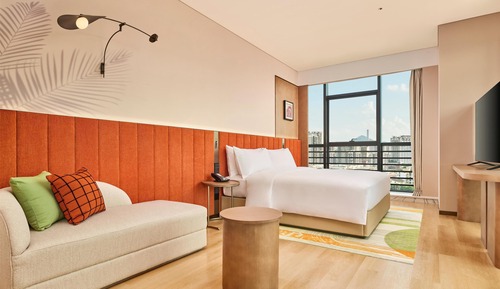 Room, 1 King Bed (Panoramic View)