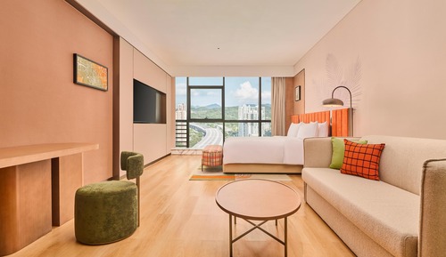 Deluxe Room, 1 King Bed with Sofa bed