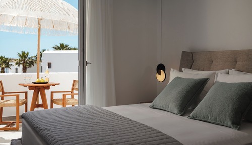 Superior Studio Suite, Sea View, Beachside