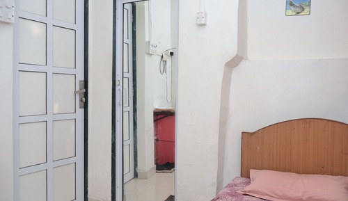 Executive Cottage