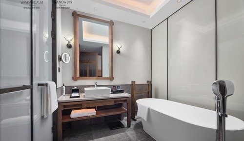 Featured Room - Lake-View (Double Bed)