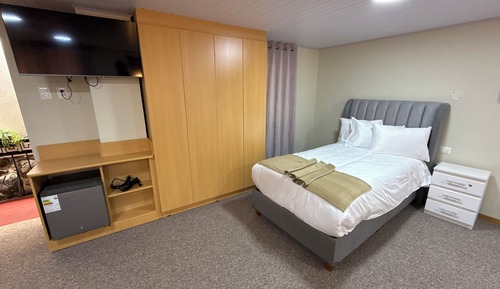 Triple Room, Mountain View