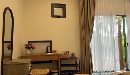 Deluxe Triple Room, Garden View