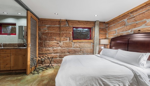 Deluxe Suite, Patio, Mountain View