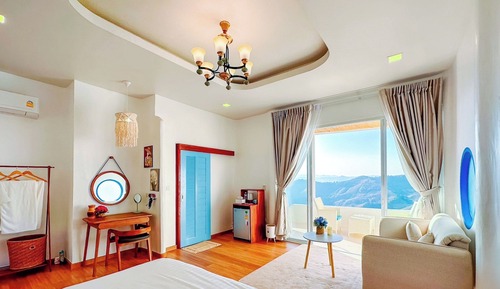 Double Room, Mountain View