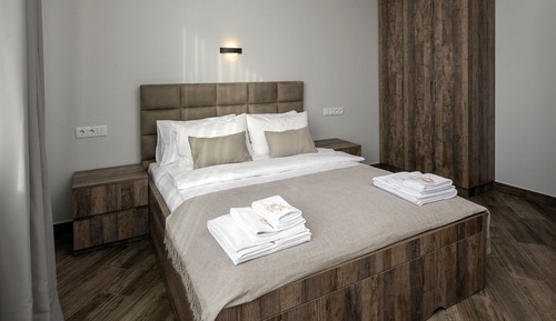Standard Double Room, Garden View