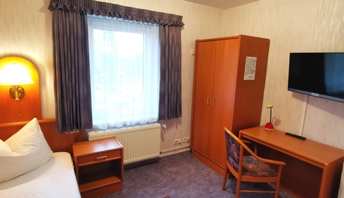 Classic Single Room