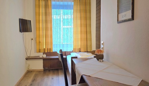 Standard Single Room