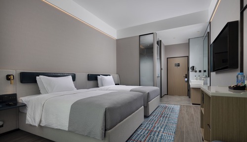 Standard Double Room, City View
