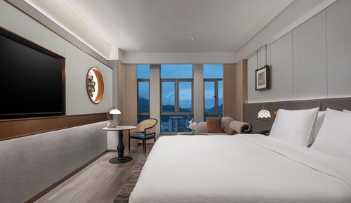 Superior Single Room, 1 Queen Bed