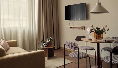 Design Quadruple Room