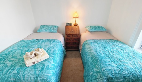 Comfort Double or Twin Room, Pets Allowed, Mountain View