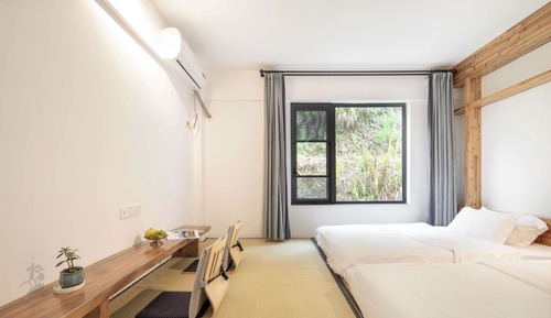 Classic Twin Room, Mountain View