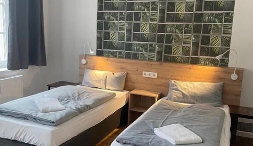 Basic Apartment, 3 Bedrooms, Non Smoking, Kitchen