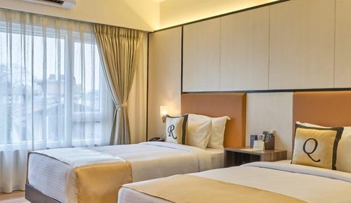 Luxury Twin Room