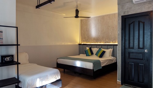 Standard Double or Twin Room, Garden View