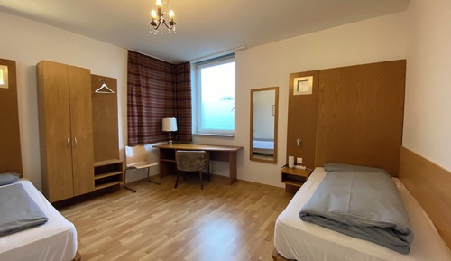 Basic Condo, 5 Bedrooms, Non Smoking, Kitchen