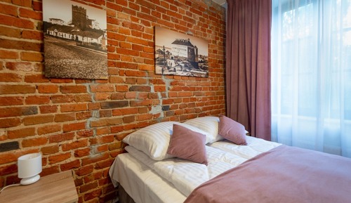 Comfort Room, City View