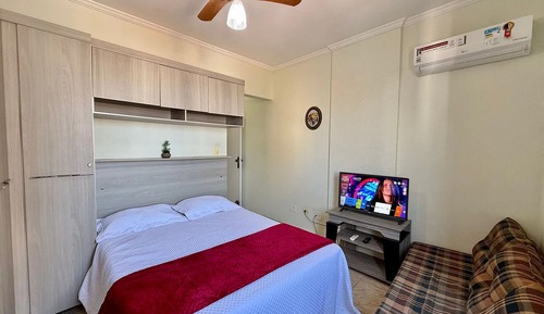 Family Apartment, Lanai