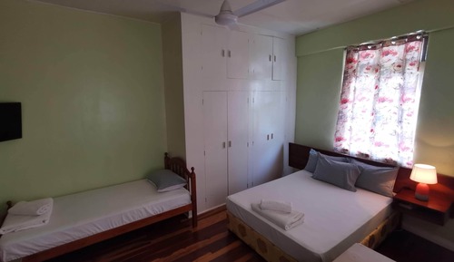 Classic Triple Room, Lanai, Mountain View