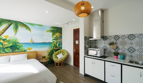 Honeymoon Studio