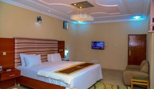 Deluxe Room, Balcony, City View