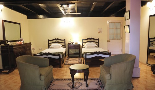 Deluxe Twin Room