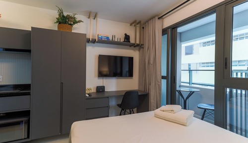 Standard Studio (563379)