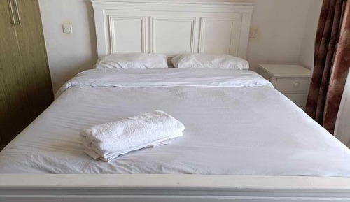 Classic Apartment, Balcony, City View