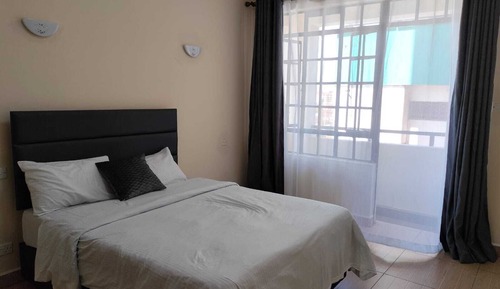 Comfort Apartment, City View