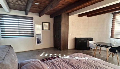 Basic Double Room, 1 Large Twin Bed, Courtyard View