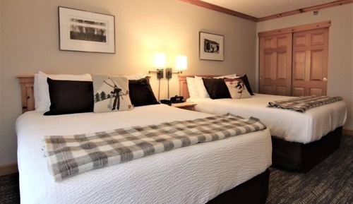 Deluxe Room, 2 Queen Beds (Selkirk Choice)