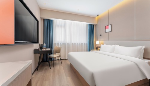 Classic Double Room, City View
