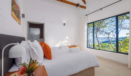 Luxury Suite, Mountain View