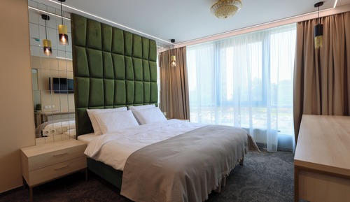 Deluxe Suite