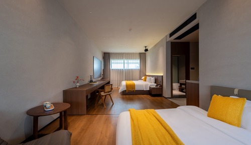 Family Double Room, River View