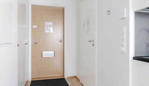 Basic Apartment, Courtyard View