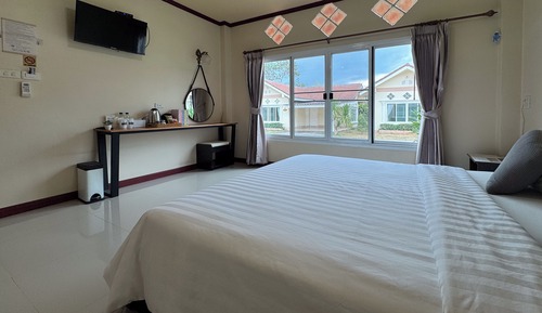 Standard King Room