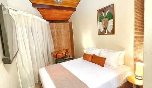 Family Room, 1 Queen Bed with Sofa bed, Mountain View
