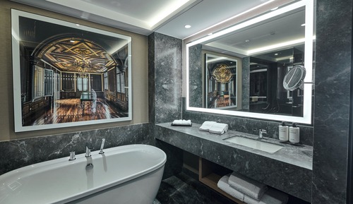 Classic Room, 2 Queen Beds, Ocean View (Club Floor)