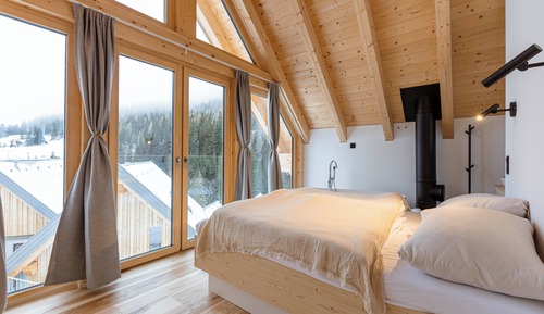 Chalet #4 mit 2 Schlafzimmern und Sauna