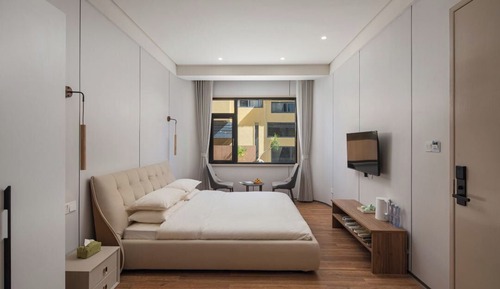 Elite Room