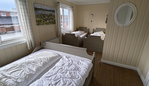 Basic Quadruple Room, Lake View