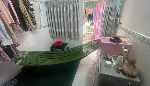 2nd Floor Balcony with Hammock