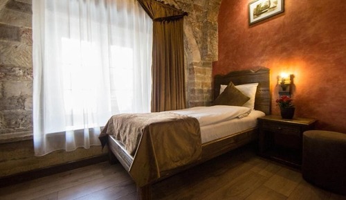 Exclusive Single Room, City View