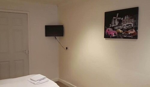 Comfort Twin Room, Ensuite (Room 6)