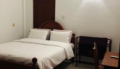 Standard Double Room, Balcony, Garden View
