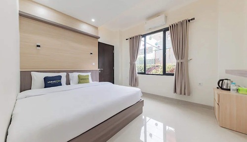 Executive Room