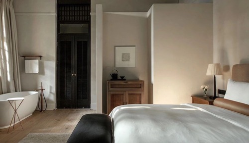 Deluxe Double Room, City View